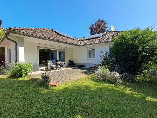 Haus zum Kauf 789.000 € 5 Zimmer 565 m² Grundstück Niederhöchstadt Eschborn 65760