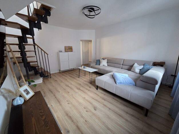 Maisonette zum Kauf provisionsfrei 239.000 € 4 Zimmer 86 m² 2. Geschoss frei ab 11.05.2026 Dillweißenstein Pforzheim 75180