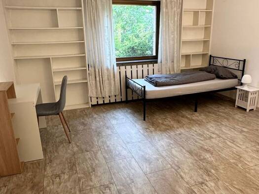 WG-Zimmer zur Miete 540 € 16 m² Geschoss 1/2 frei ab 01.09.2026 Rielasinger Straße 113 Singen Singen (Hohentwiel) 78224