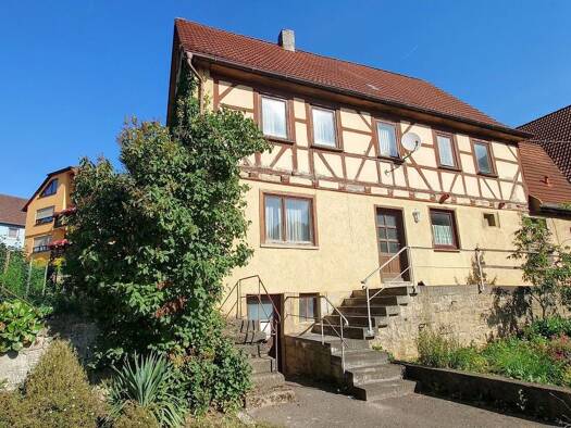 Haus zum Kauf 12 Zimmer 360 m² 843 m² Grundstück frei ab sofort Wildentierbach Nr. 34 Wildentierbach Niederstetten 97996