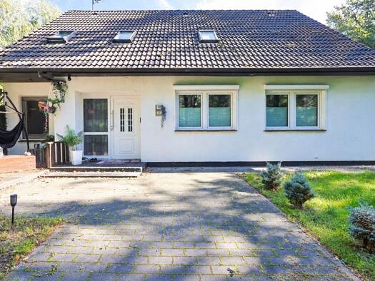 Einfamilienhaus zum Kauf provisionsfrei 330.000 € 5 Zimmer 131 m² 335 m² Grundstück frei ab 01.04.2027 Sandkrug II Hatten 26209