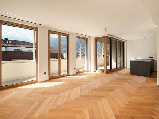 Wohnung zur Miete 2.700 € 3 Zimmer 84,1 m² 5. Geschoss Sparkassenstraße 2 Meran 39012