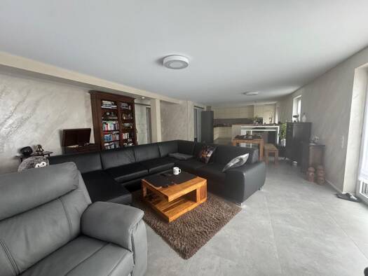 Wohnung zur Miete 2.250 € 5 Zimmer 180 m² Geschoss EG/1 frei ab 01.07.2026 Oberperl Perl 66706