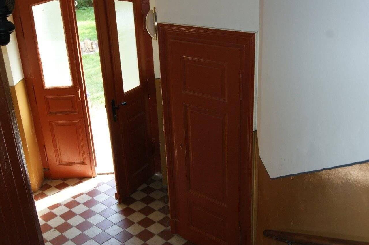 Property thumbnail 4