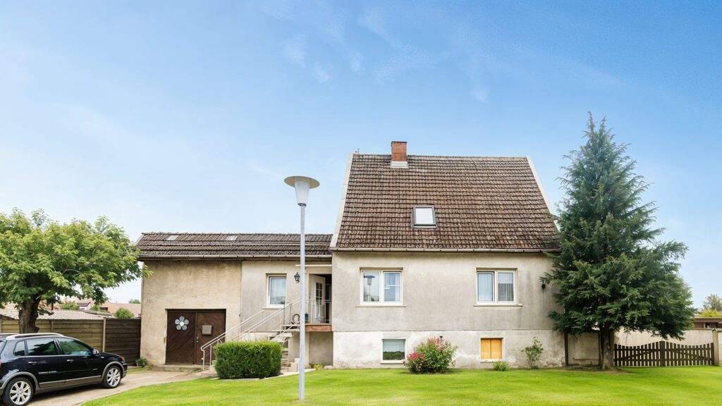 Einfamilienhaus zum Kauf 179.000 € 6 Zimmer 160 m² 852 m² Grundstück Grüner Weg 1a Kusey 38486