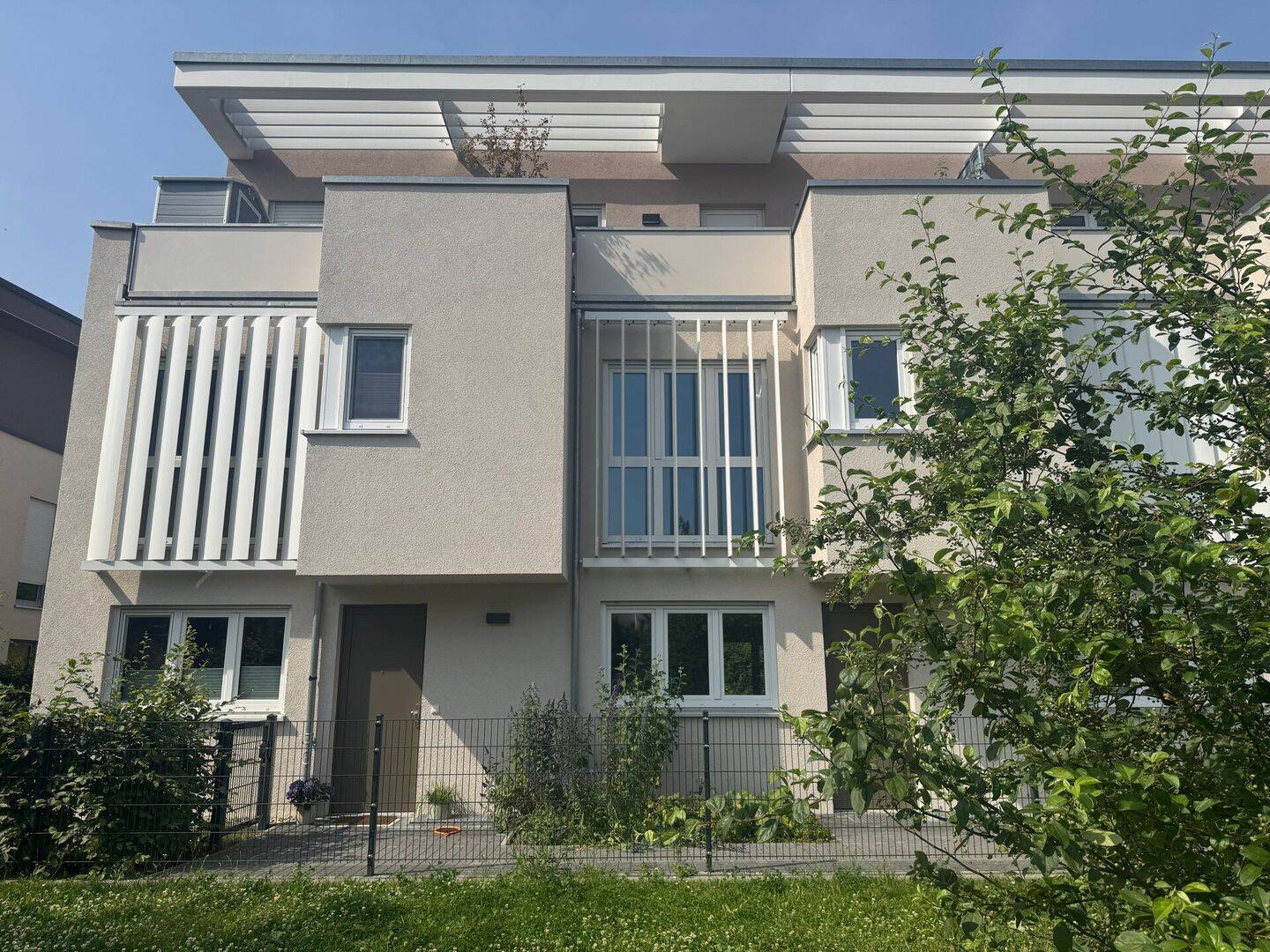 Property thumbnail 5