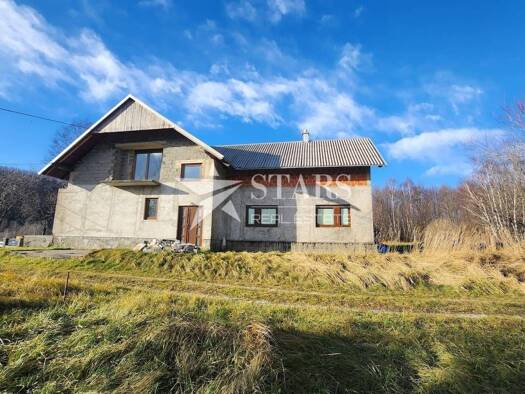 Haus zum Kauf 164.000 € 3 Zimmer 260 m² Lic, Fuzine Fužine
