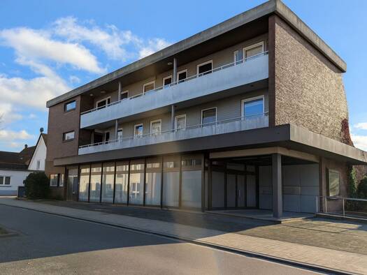 Wohnung zur Miete 960 € 4 Zimmer 88 m² frei ab sofort Elsfleth Elsfleth 26931