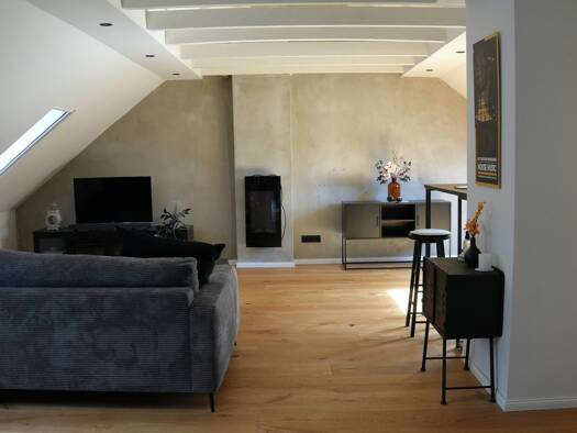 Wohnung zur Miete 1.100 € 2 Zimmer 65 m² Geschoss 4/5 frei ab sofort Elberfeld Elberfeld 42105