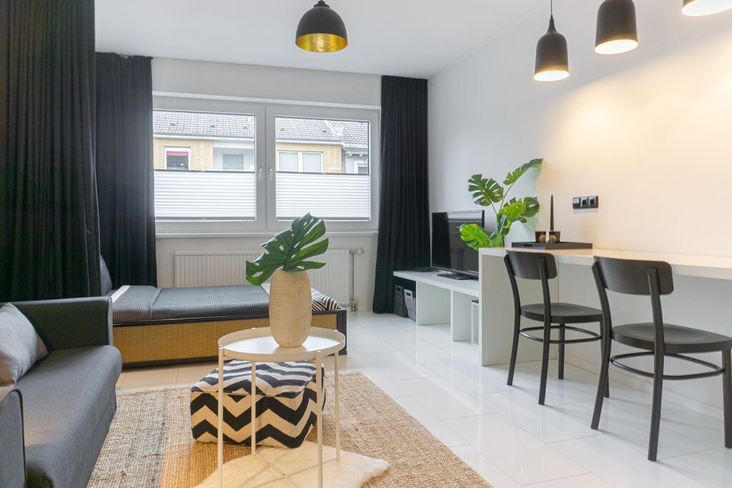 Wohnung zur Miete Wohnen auf Zeit 1.200 € 1 Zimmer 33 m²<br/>Wohnfläche 01.05.2025<br/>Verfügbarkeit Lorettostraße Unterbilk Düsseldorf 40219