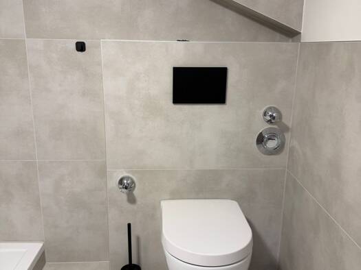 Wohnung zur Miete 1.050 € 2 Zimmer 65 m² Geschoss 4/4 frei ab sofort Offenbach am Main 63065