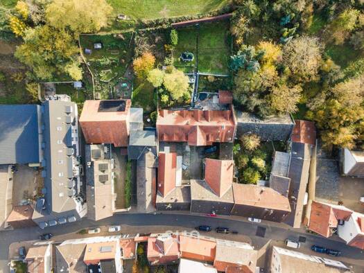 Sonstiges zum Kauf als Kapitalanlage geeignet 795.000 € 17 Zimmer 395 m² 1.551 m² Grundstück Mommenheim 55278