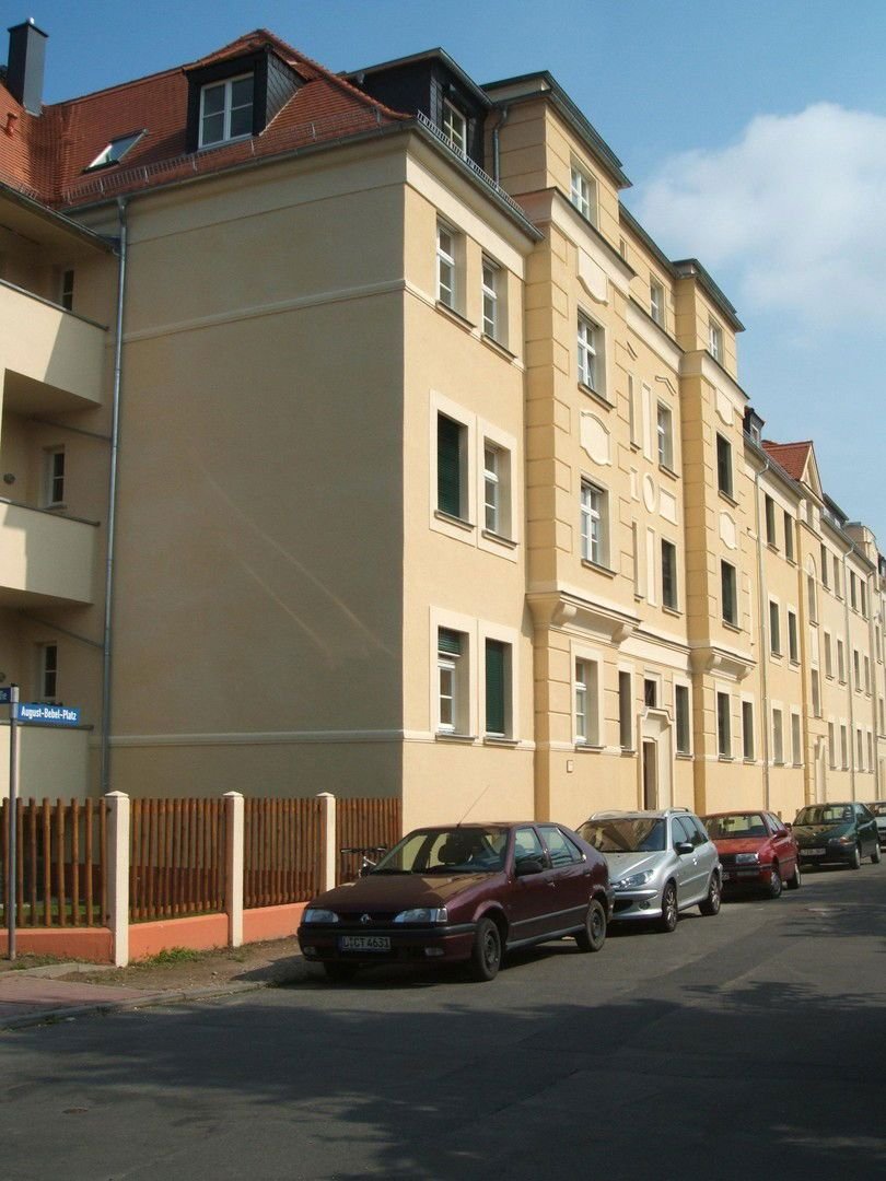 Wohnung zum Kauf provisionsfrei 200.000 € 3 Zimmer 81,3 m²<br/>Wohnfläche 1.<br/>Geschoss August-Bebel-Platz 6 Engelsdorf Leipzig 04319