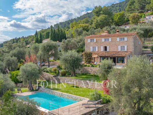 Villa zum Kauf provisionsfrei 1.645.000 € 10 Zimmer 200 m² 11.200 m² Grundstück Le Tignet 06530