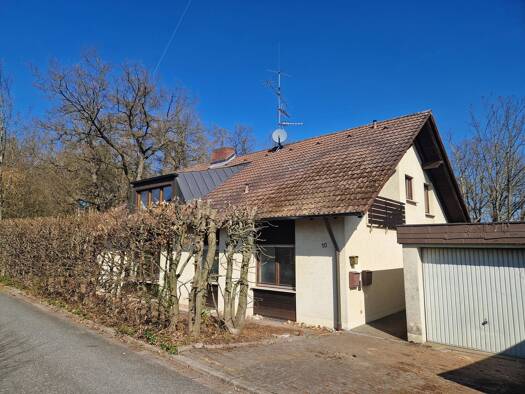 Mehrfamilienhaus zum Kauf 380.000 € 6 Zimmer 223 m² 1.629 m² Grundstück Stegaurach 96135