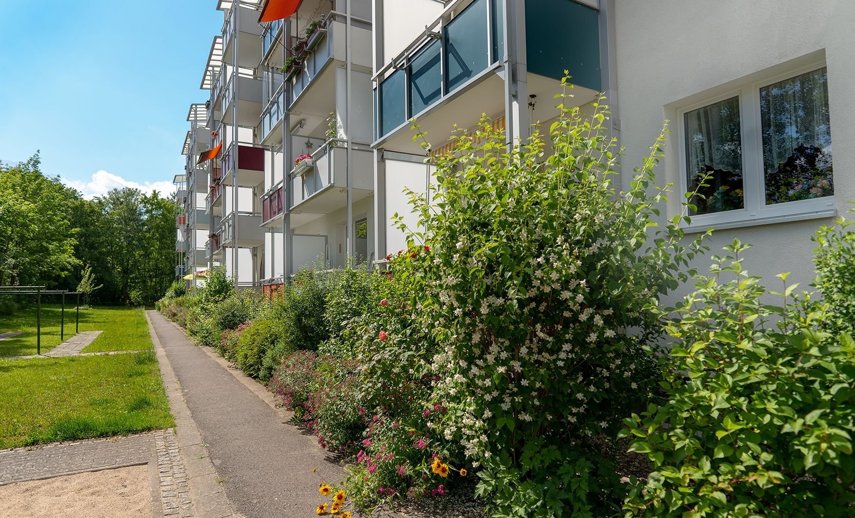 Wohnung zur Miete 275 € 2 Zimmer 50,6 m²<br/>Wohnfläche 5.<br/>Geschoss 11.10.2024<br/>Verfügbarkeit Helmut-Just-Straße 13 Stadtgebiet Ost Neubrandenburg 17036