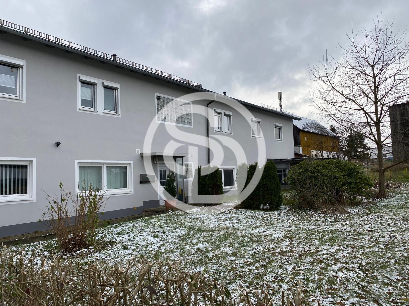 Wohnung zur Miete 1.150 € 5 Zimmer 155 m²<br/>Wohnfläche ab sofort<br/>Verfügbarkeit Tauperlitz Döhlau 95182