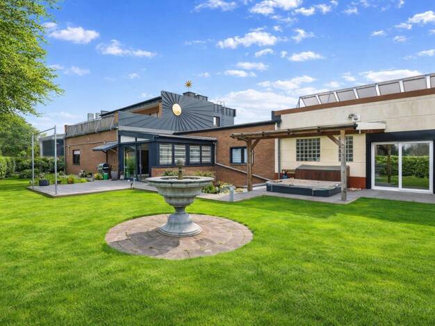 Mehrfamilienhaus zum Kauf 1.299.000 € 12 Zimmer 195 m² 2.129 m² Grundstück St. Tönis Tönisvorst 47918