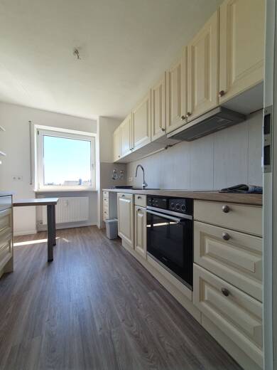 Wohnung zur Miete 850 € 3 Zimmer 77 m² Geschoss 3/3 frei ab sofort Traunstein Traunstein 83278