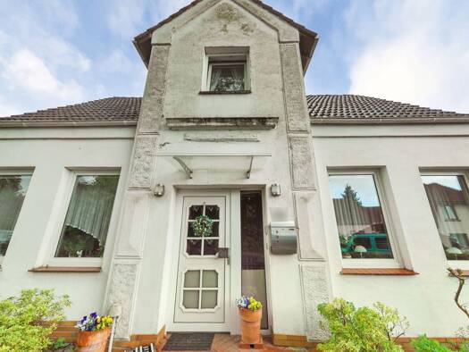 Einfamilienhaus zum Kauf provisionsfrei als Kapitalanlage geeignet 70.000 € 4 Zimmer 118 m² 600 m² Grundstück Ritterhude 27721