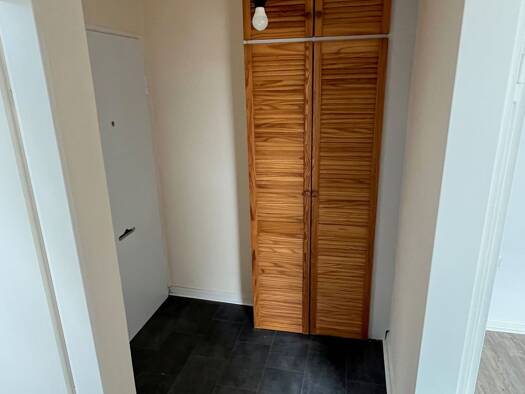 Wohnung zur Miete 685 € 2 Zimmer 49 m² Geschoss 4/5 frei ab sofort Nordstadt Nord 30167