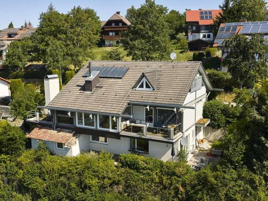Einfamilienhaus zum Kauf 10,5 Zimmer 297,6 m² 1.083 m² Grundstück Seppenhofen Löffingen 79843
