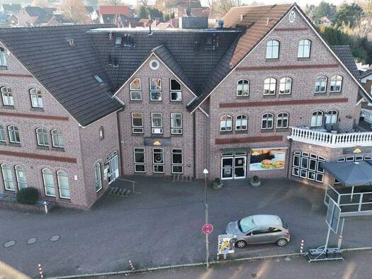 Haus zum Kauf 2.000.000 € 29 Zimmer 1.120,1 m² 1.549 m² Grundstück Burg (Dithmarschen) 25712