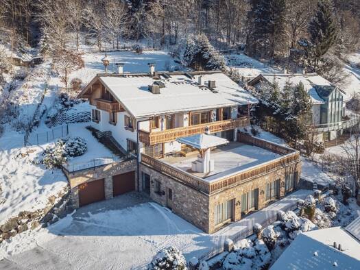 Villa zur Miete 17,73 € 7 Zimmer 564 m² ZELL AM SEE 5700