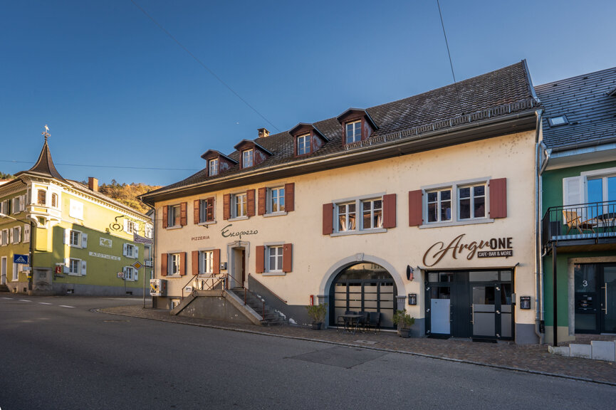 Haus zum Kauf 1.390.000 € 293,8 m²<br/>Wohnfläche Schopfheimer Str. 1 Zell Zell im Wiesental 79669