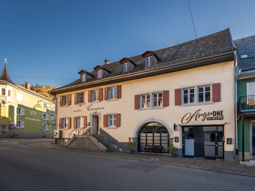 Haus zum Kauf 1.390.000 € 293,8 m² Schopfheimer Str. 1 Zell Zell im Wiesental 79669