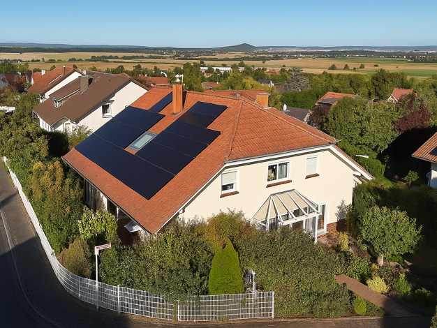 Haus zum Kauf 700.000 € 6 Zimmer 200 m² 644 m² Grundstück Langgöns 35428