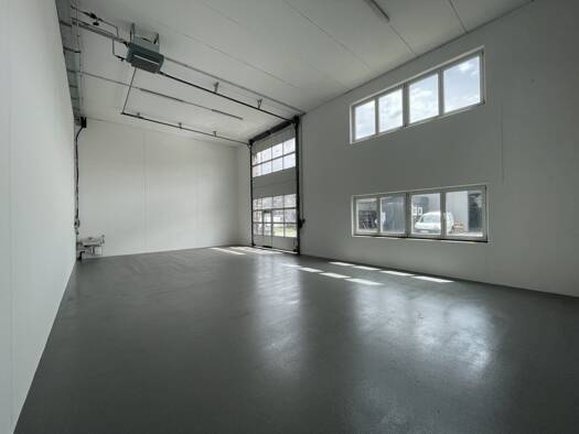 Lagerhalle zur Miete 1.350 € 118,7 m² Lagerfläche Regau 4844
