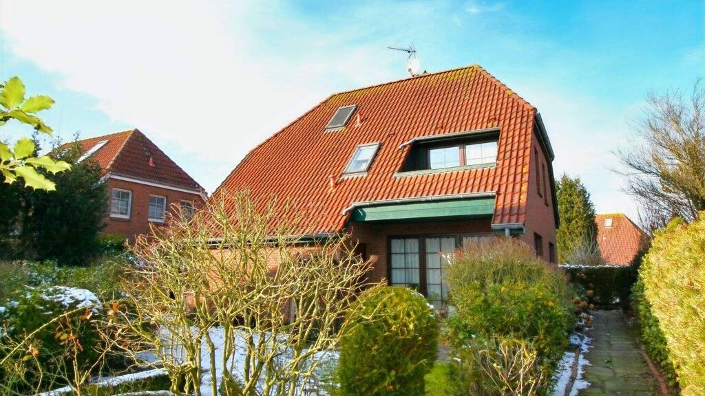 Haus zum Kauf 269.000 € 6 Zimmer 108,5 m² 355 m² Grundstück Carolinensiel Wittmund 26409