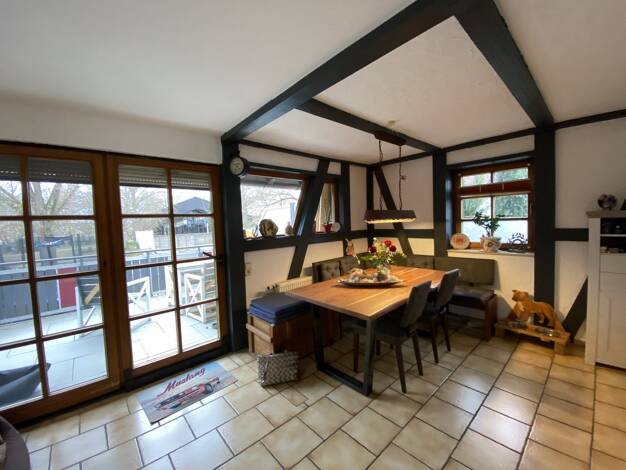 Doppelhaushälfte zum Kauf 475.000 € 5,5 Zimmer 90 m² 275 m² Grundstück frei ab sofort Altdorf 71155