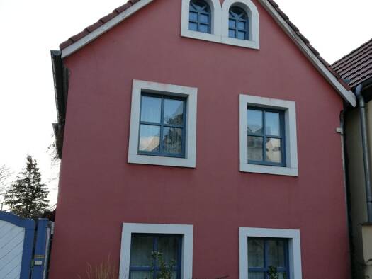 Einfamilienhaus zur Miete 1.940 € 3 Zimmer 140 m² Radebeul 01445