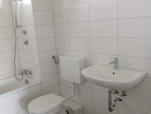 Wohnung zur Miete 639 € 3 Zimmer 71 m² 4. Geschoss frei ab 27.02.2026 Württemberger Allee 22 Sennestadt Bielefeld 33689