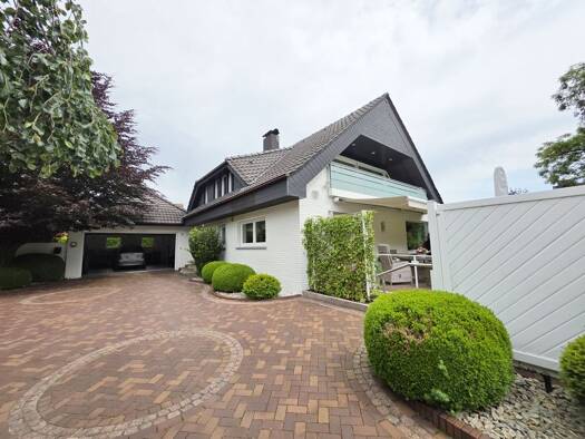 Mehrfamilienhaus zum Kauf 799.000 € 6 Zimmer 280 m² 930 m² Grundstück Greffen Harsewinkel 33428