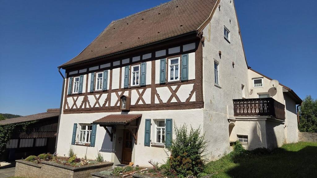 Einfamilienhaus zum Kauf 155.000 € 8 Zimmer 200 m² 632 m² Grundstück frei ab sofort Untersteinbach Rauhenebrach 96181