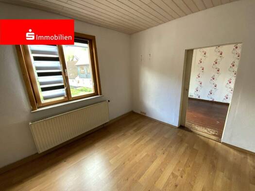 Wohnung zum Kauf 65.000 € 2 Zimmer 70 m² Schleusingerneundorf Schleusingen 98553