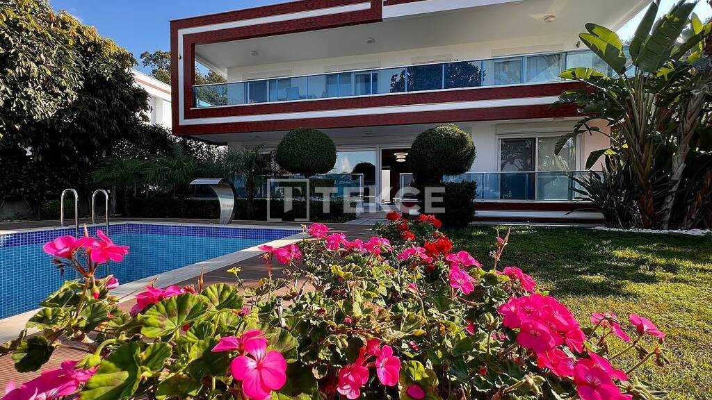 Einfamilienhaus zum Kauf 699.000 € 5 Zimmer 350 m² 700 m² Grundstück Antalya 07400