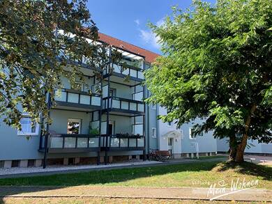 Wohnung zur Miete 300 € 2 Zimmer 43,5 m² 1. Geschoss frei ab 01.10.2025 Bischofsweg 4 Lucka Lucka 04613