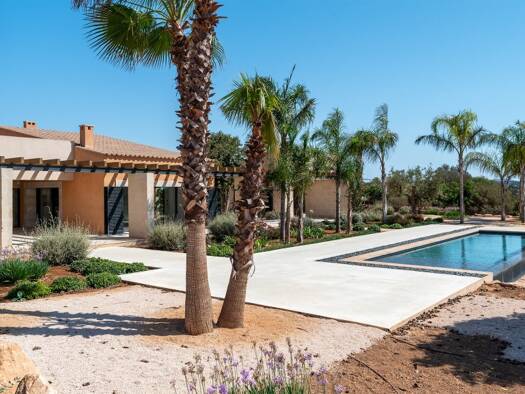 Landhaus zum Kauf - Erstbezug 3.650.000 € 513 m² 16.160 m² Grundstück Ses Salines 07640