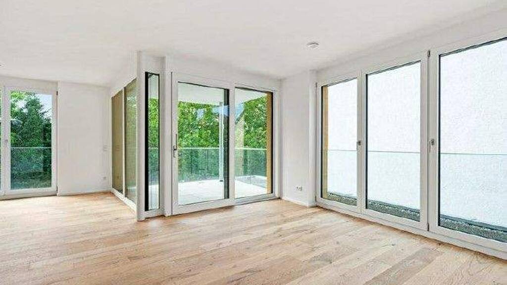 Wohnung zum Kauf - Erstbezug provisionsfrei 794.500 € 2,5 Zimmer 79,9 m² 2. Geschoss frei ab sofort Olgastr. 23 Friedrichshafen 88045