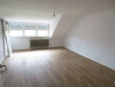 Wohnung zur Miete 720 € 3 Zimmer 80 m² Dachgeschoss, 2. Geschoss frei ab sofort Onolzheim Crailsheim 74564
