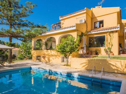 Villa zum Kauf 1.500.000 € 4 Zimmer 929 m² Grundstück Andalusien, Málaga 29018