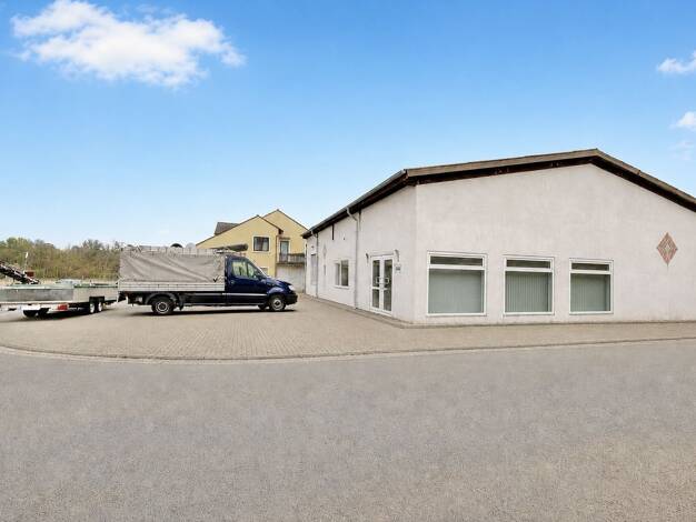Sonstiges zum Kauf 699.000 € 8 Zimmer 265 m² 1.261 m² Grundstück Beckhausen Gelsenkirchen-West 45899