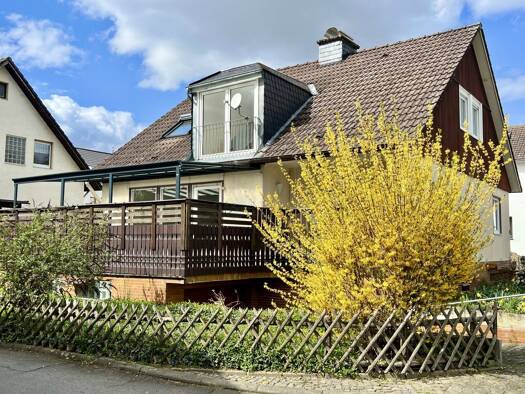 Einfamilienhaus zum Kauf 549.000 € 6 Zimmer 156,5 m² 350 m² Grundstück Wallau Hofheim 65719