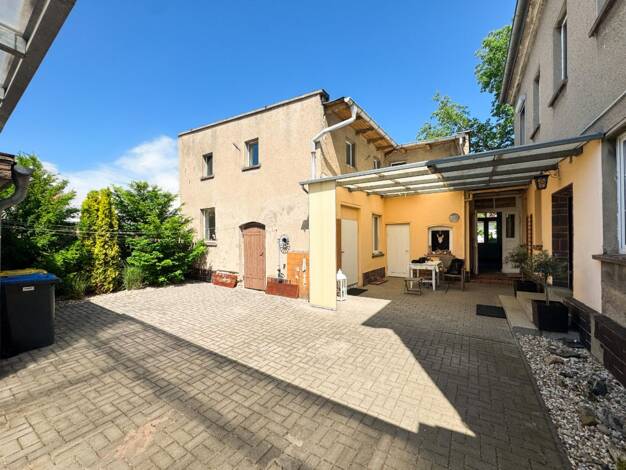 Haus zum Kauf 490.000 € 9 Zimmer 120 m² 941 m² Grundstück Kanena-Bruckdorf Halle (Saale) 06116