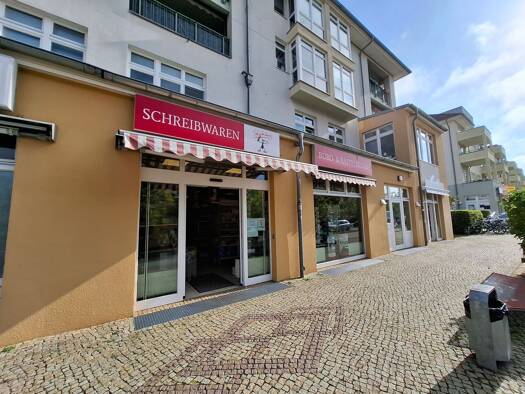 Laden zur Miete 1.571 € Achillesstraße 63 Karow Berlin 13125