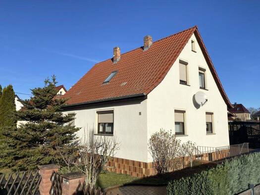 Einfamilienhaus zum Kauf 190.000 € 6 Zimmer 142,6 m² 1.015 m² Grundstück Dobernitz Stauchitz 01594